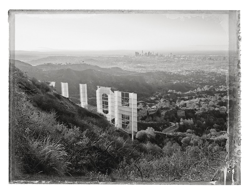 19_Cover_Hollywood_Sign_I