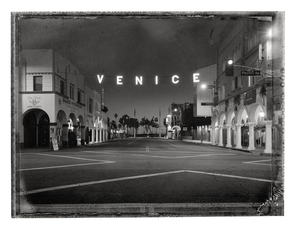 81_Venice_Sign